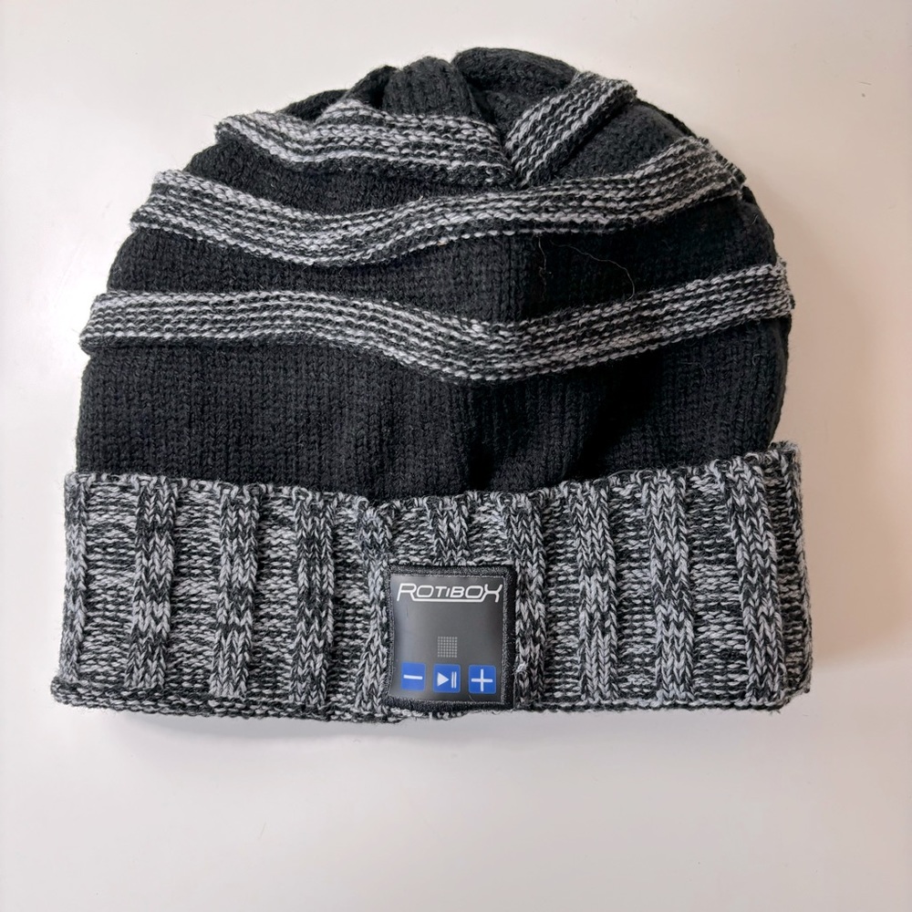 Rotibox Wireless Bluetooth Beanie Hat